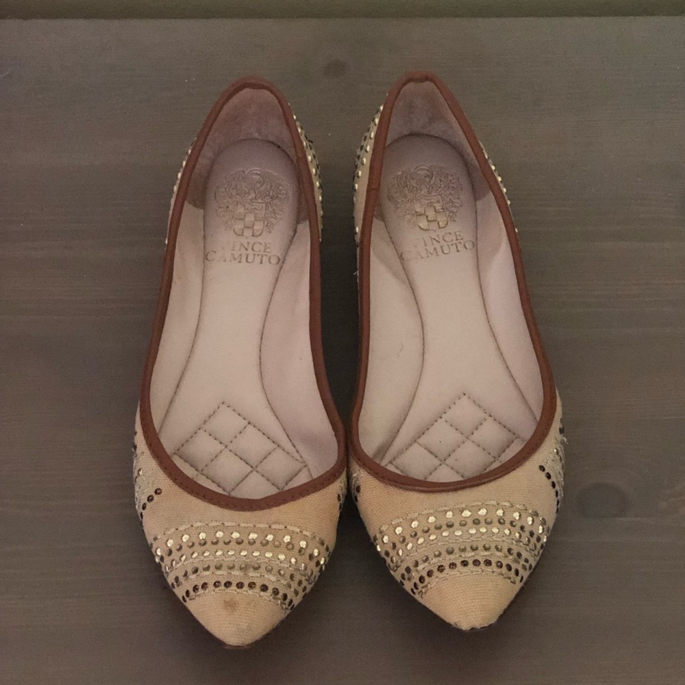 Vince Camuto flats